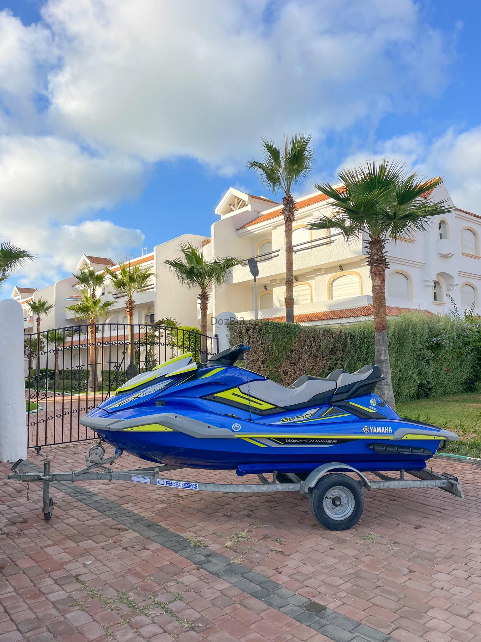 Jet ski YAMAHA FX CRUISER SVHO 300 chevaux
