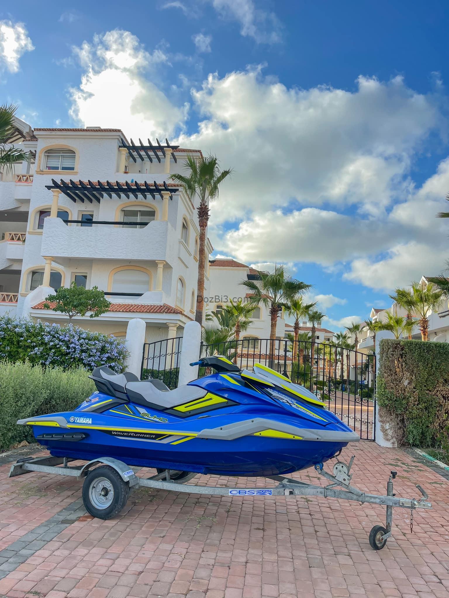 Jet ski YAMAHA FX CRUISER SVHO 300 chevaux