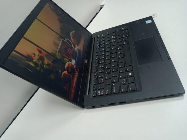 Dell Latitude 7390 Laptop i5 8ème_ 8 Go _256 Go SSD 13.3″ Full HD