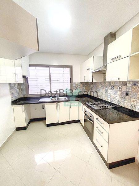 TRÈS BEL APPARTEMENT CONTEMPORAIN DE 80 M²