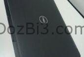 Dell Latitude 7390 Laptop i5 8ème_ 8 Go _256 Go SSD 13.3″ Full HD