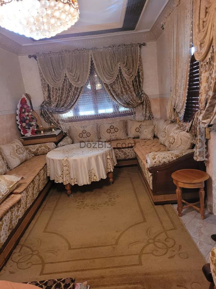 دار للبيع فحي النور