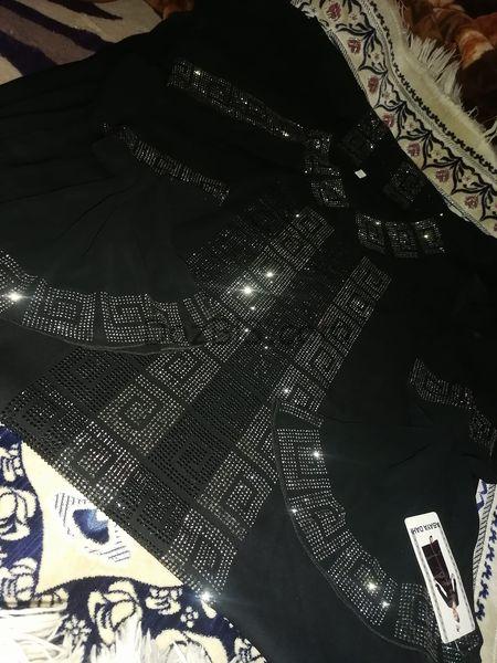 عباية جديدة بزيفها
