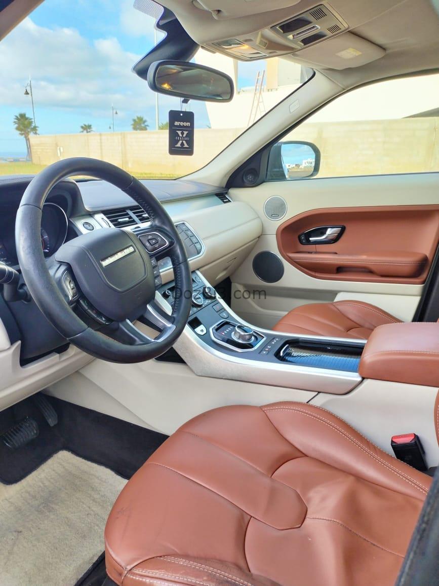 Range rover évoque Dynamique