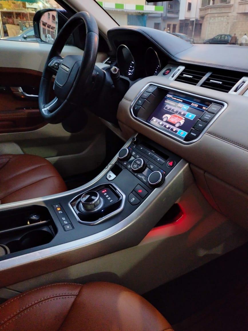 Range rover évoque Dynamique