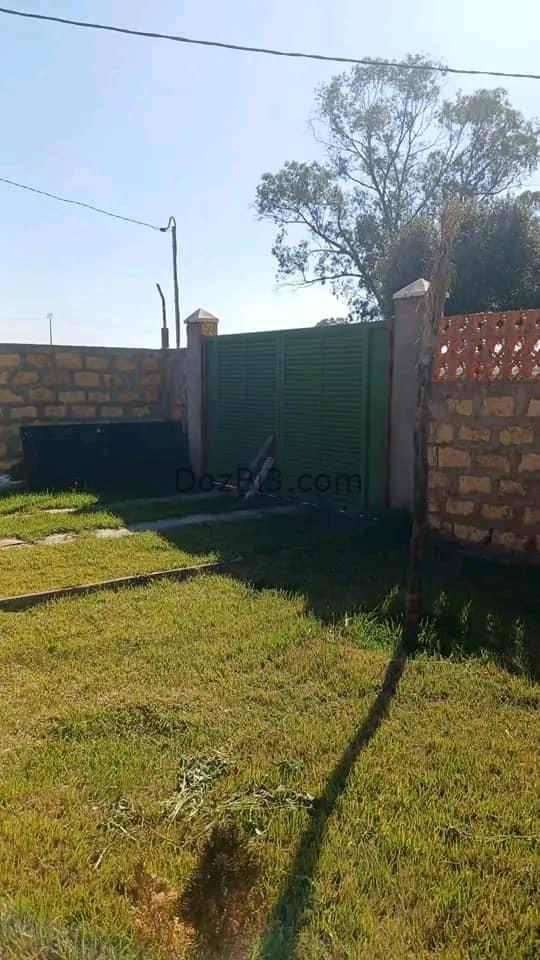 فيرمة للبيع 1147 متر