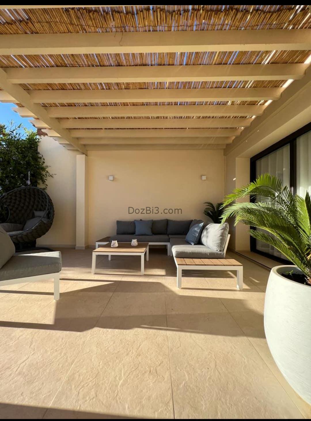 LOCATION VILLA AVEC SA PISCINE CHAUFFÉE