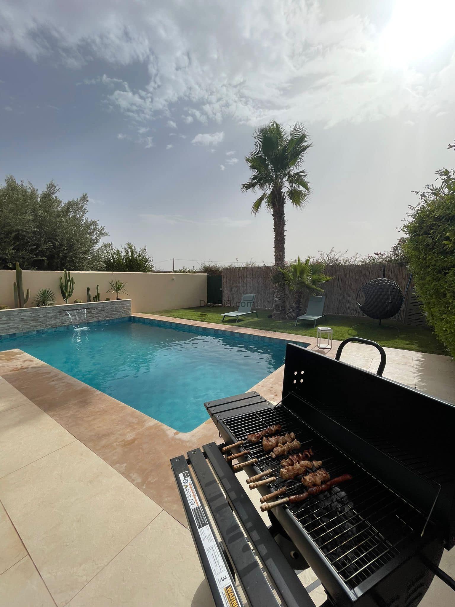 LOCATION VILLA AVEC SA PISCINE CHAUFFÉE