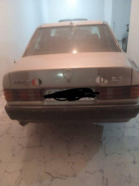 Mercedes 190