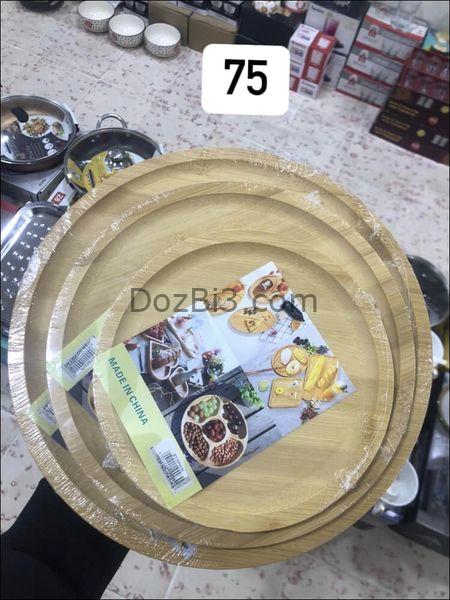 أواني منزلية متنوعة