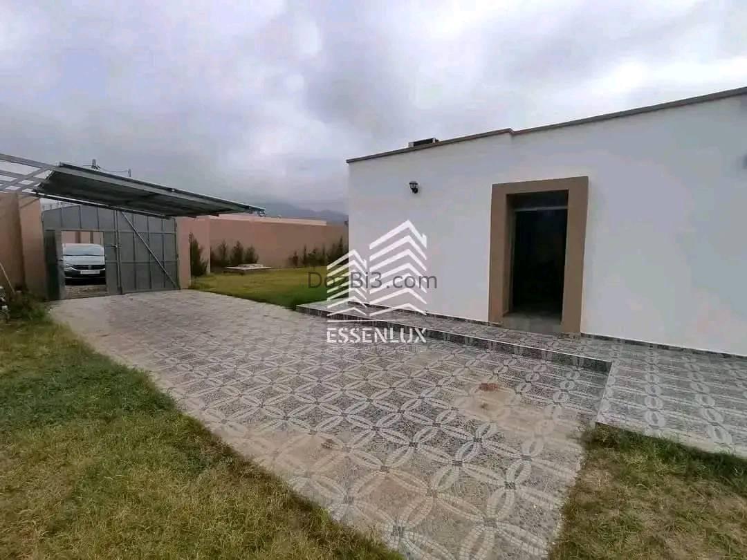 mini villa à vendre avec piscine