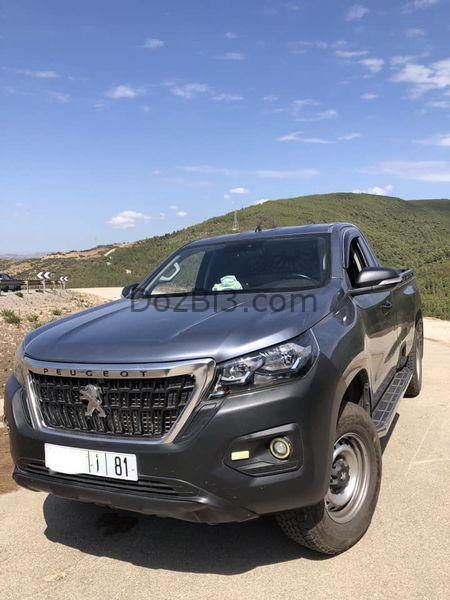 Peugeot Landtrek