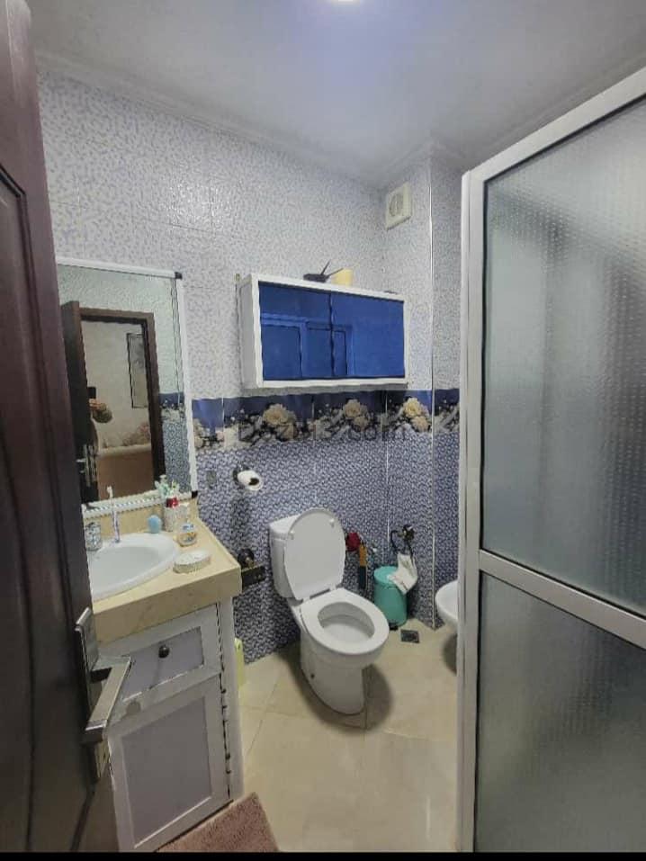 دار مستقلة رائعة للبيع