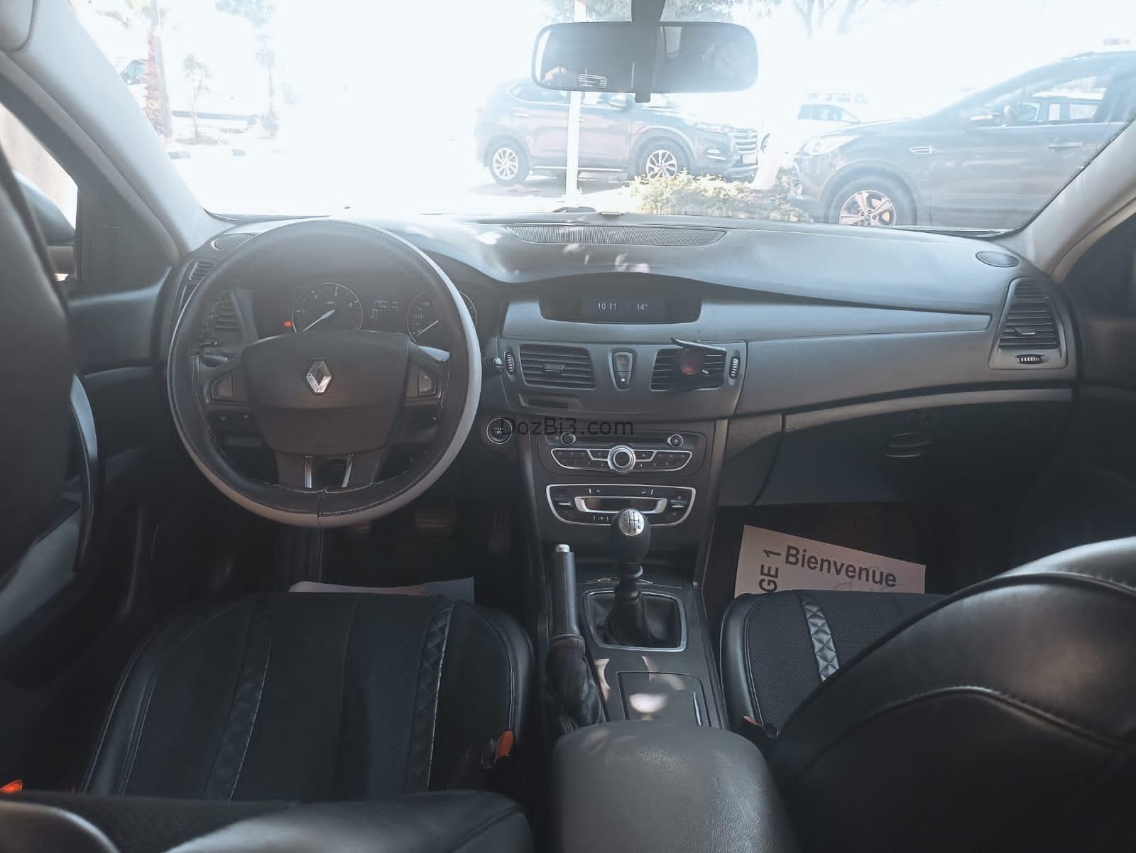 Renault Latitude