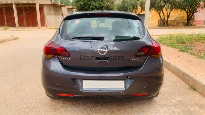 أوبيل أسترا كوصموص opel astra cosmos