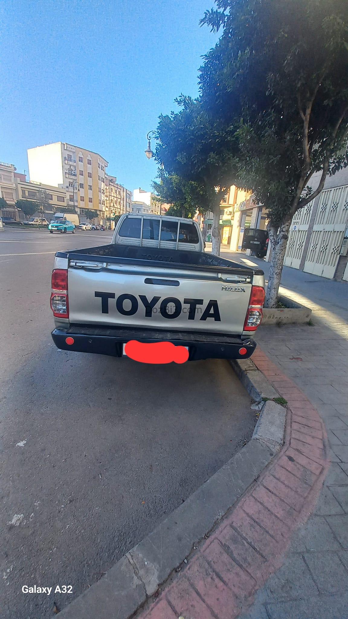 Toyota hilux