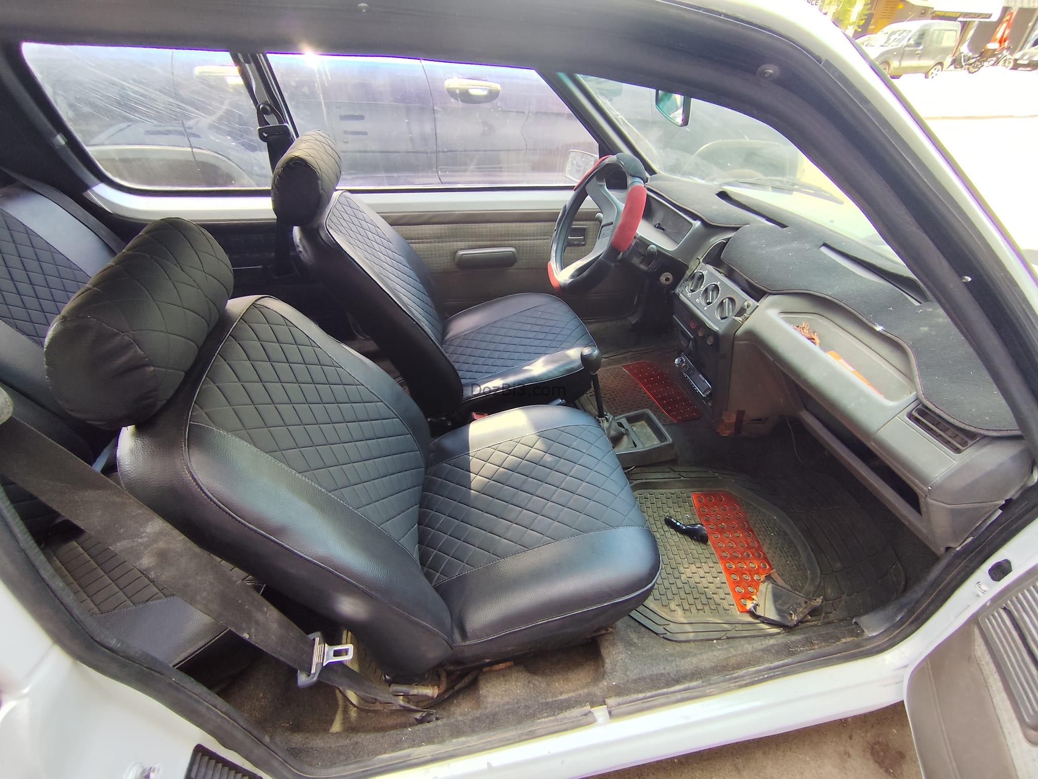Peugeot 205