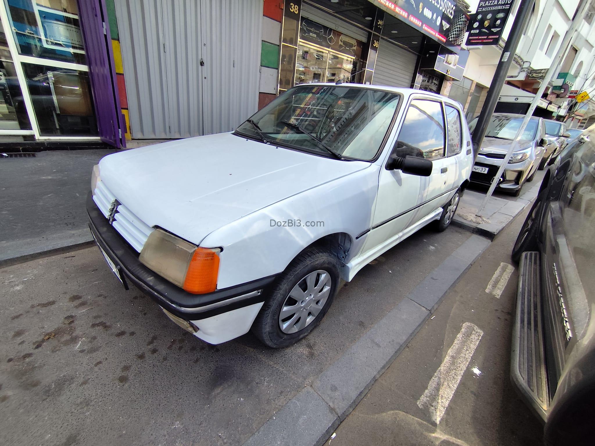 Peugeot 205