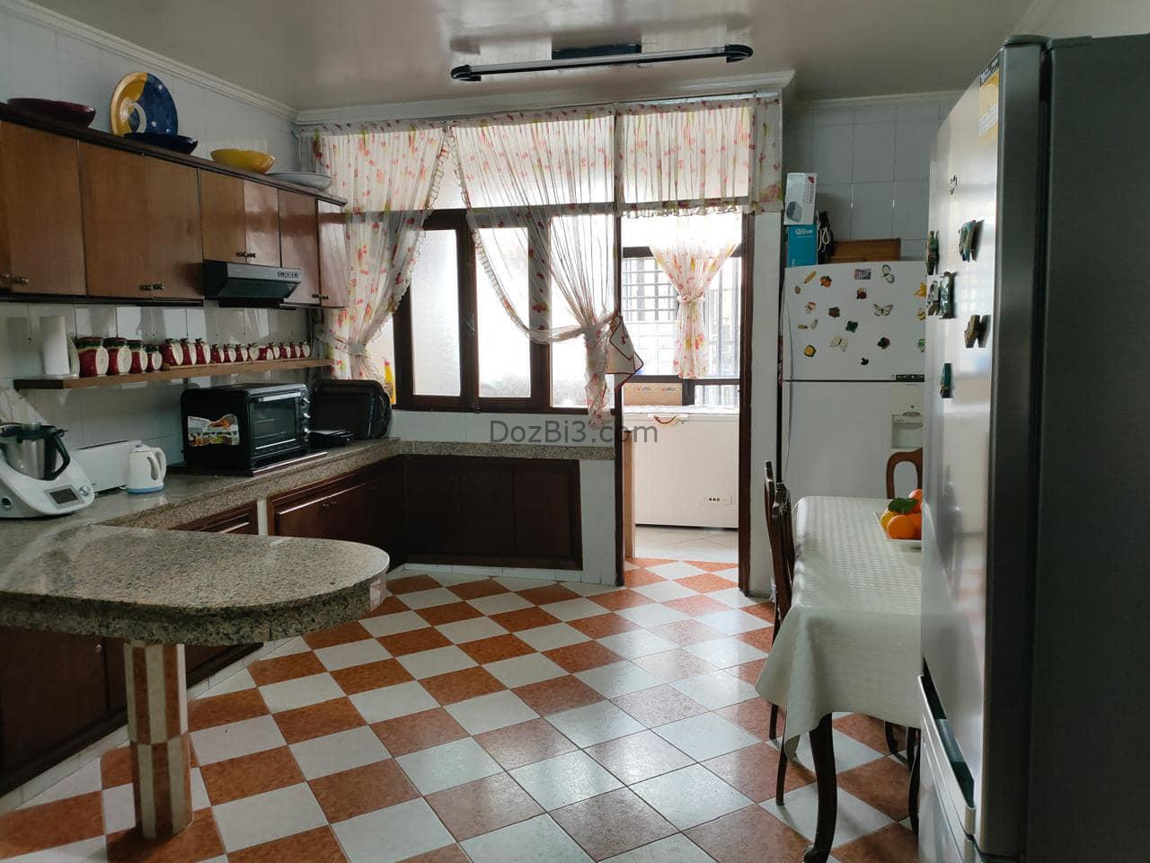 Appartement à vendre (à rafraîchir)