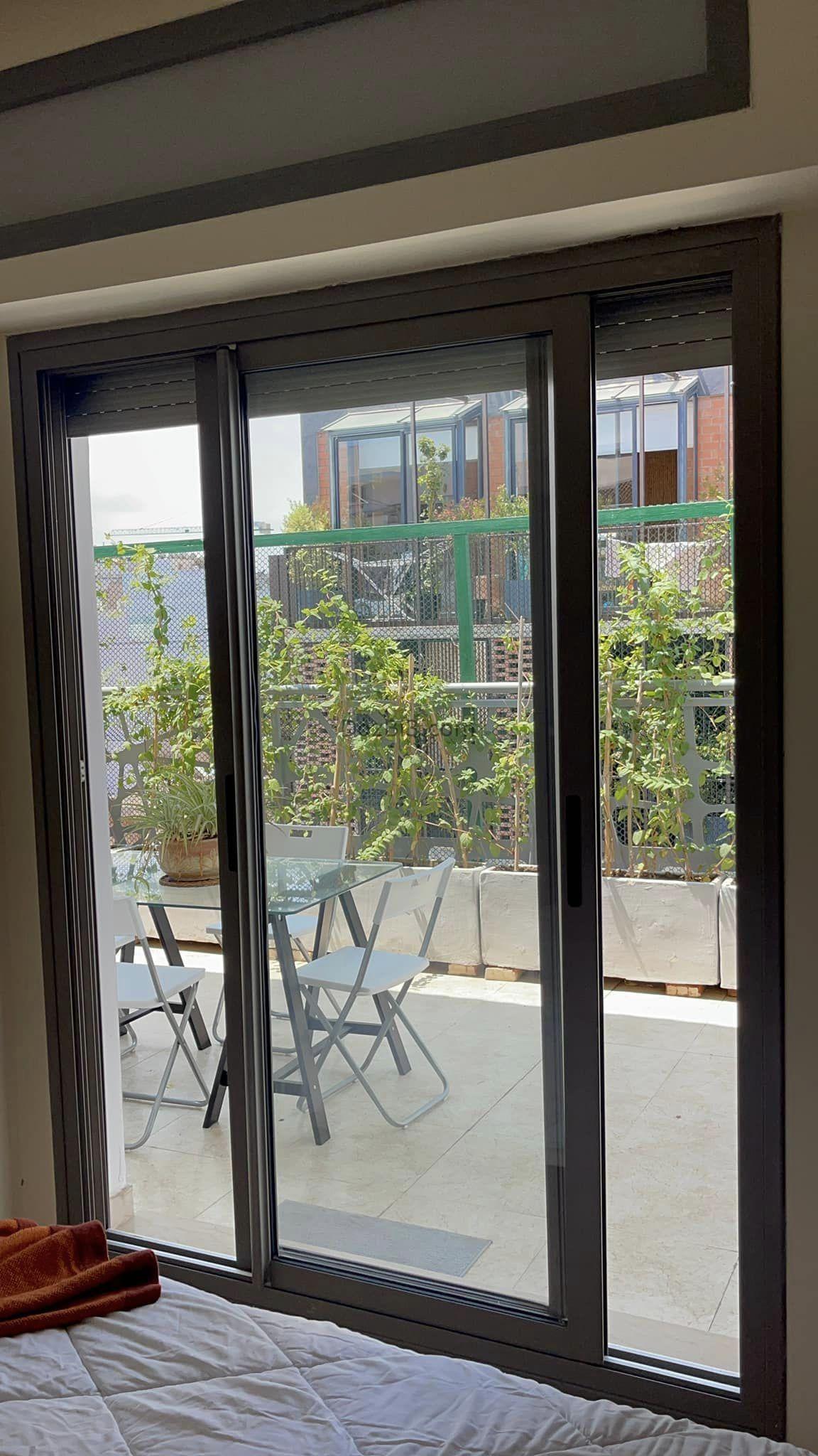 Studio meublé avec une magnifique terrasse
