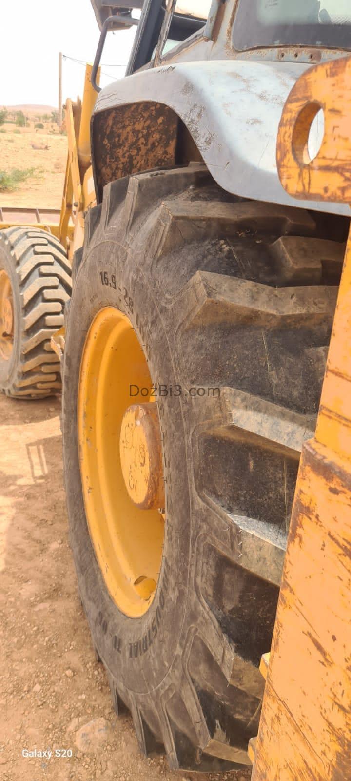 Tractopelle jcb 3cx