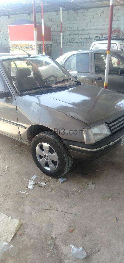 peugeot 205