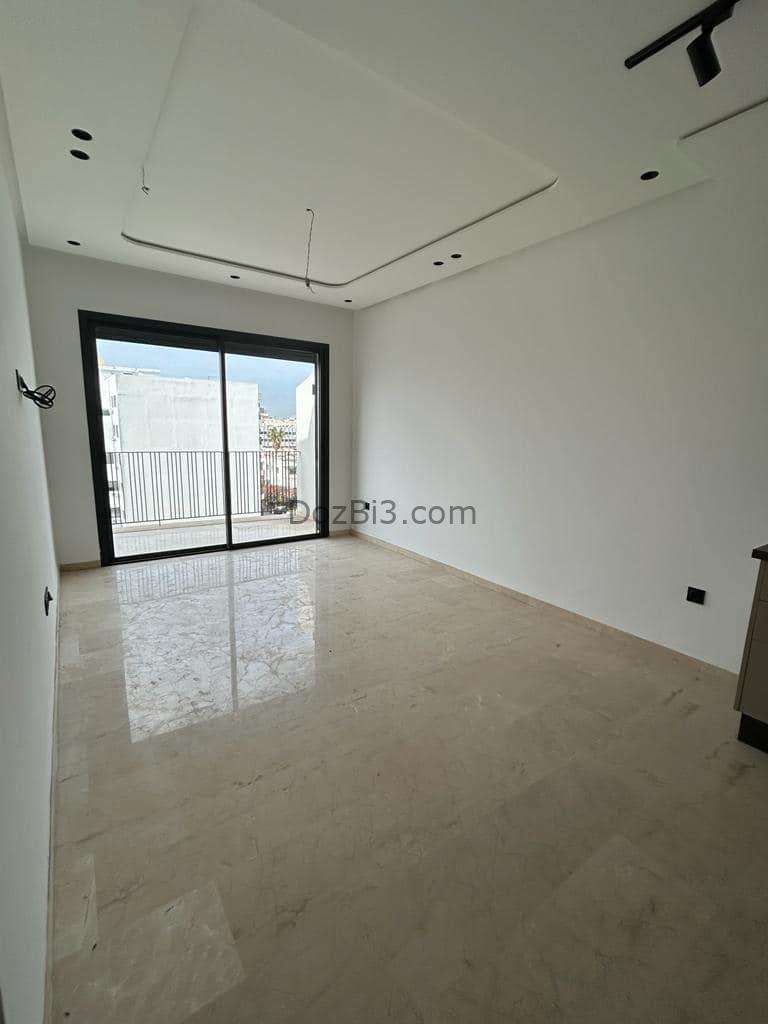 studio vide à louer casablanca