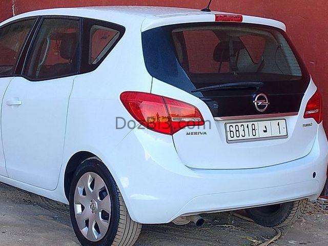 OPEL MERIVA 2011