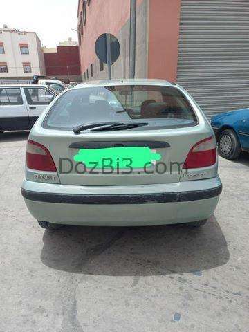 RENAULT Megane 2002