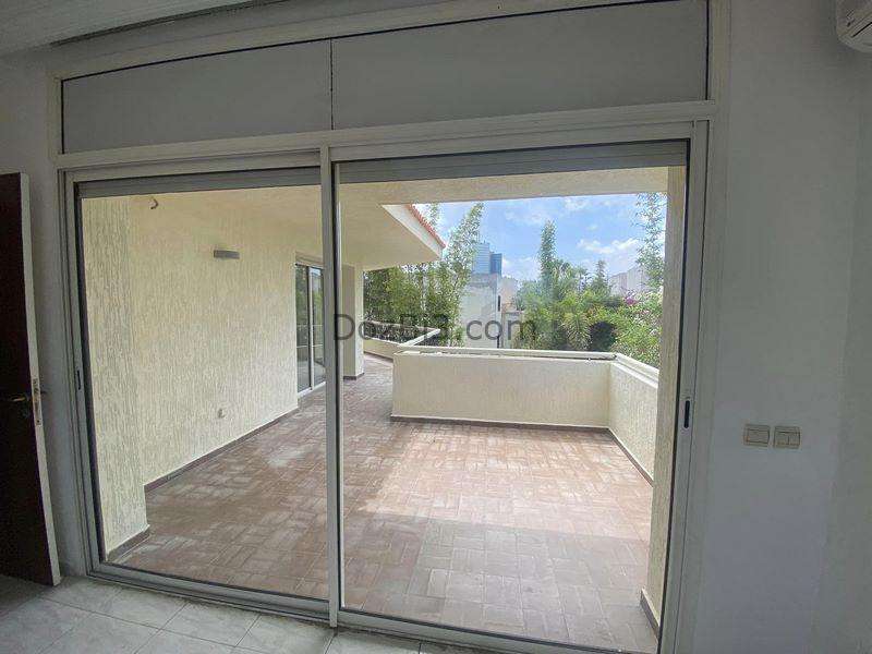 Villa a louer quartier Hay Riad