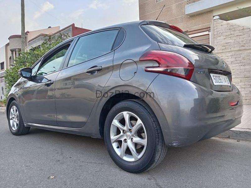 Peugeot 208 2019