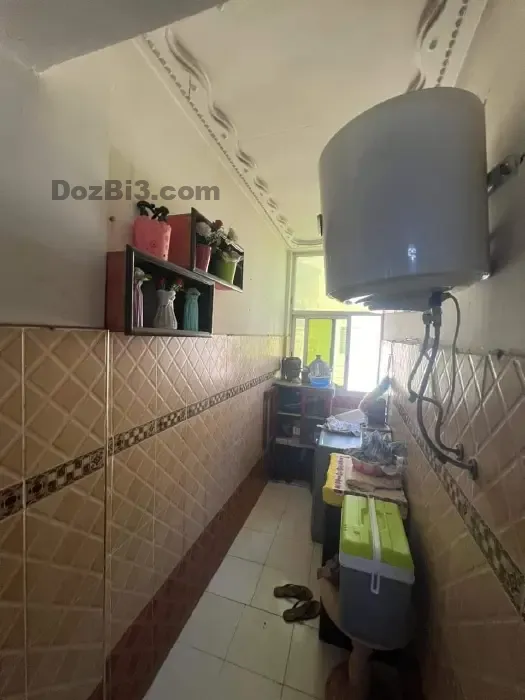 شقة للبيع طريق عين شقف
