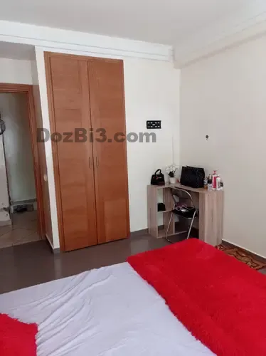 Appartement a louer semi meublé