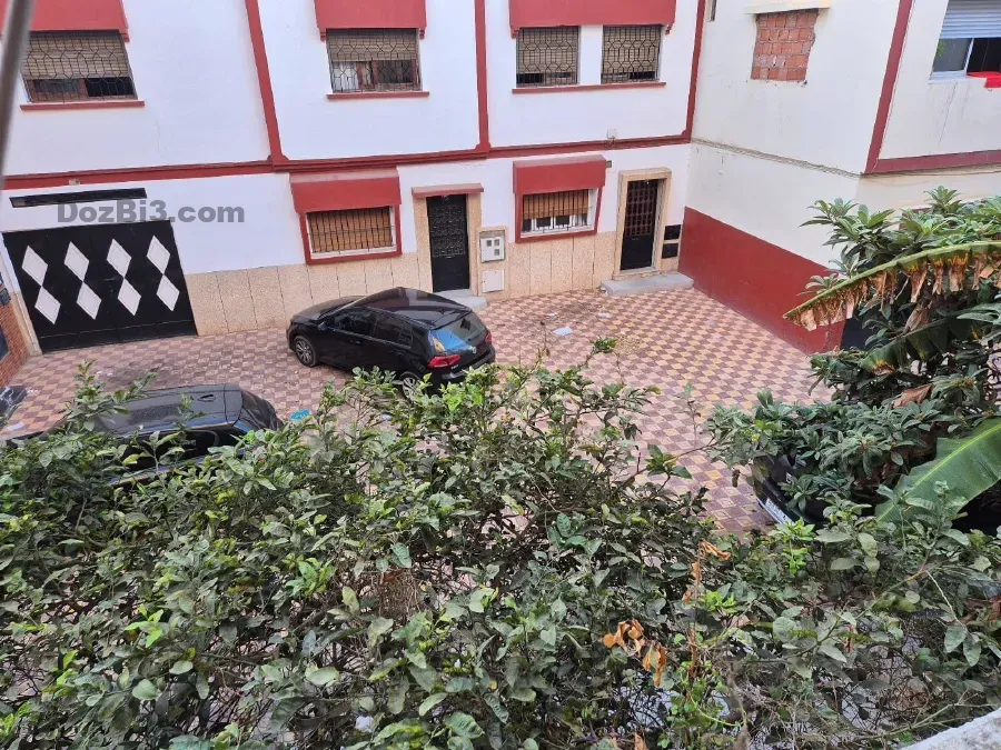 Grand appartement à Hay El Menzeh