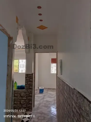 شقة فارغة للكراء كزناية