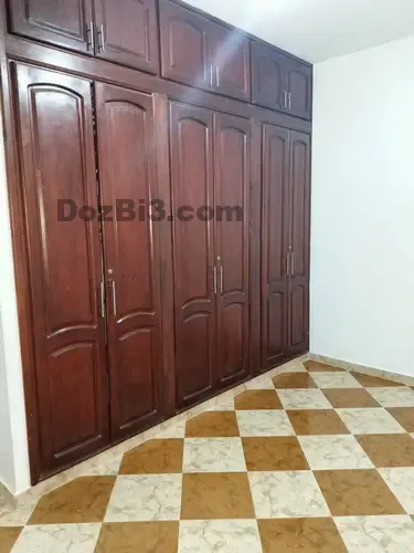 شقة للكراء قرب شارع لباز