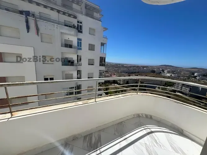 شقة للبيع حدا أسواق سلام