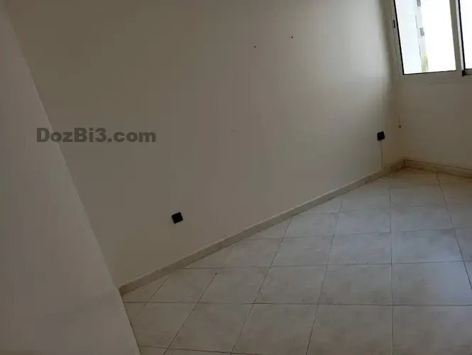 Appartement non meublé à agdal