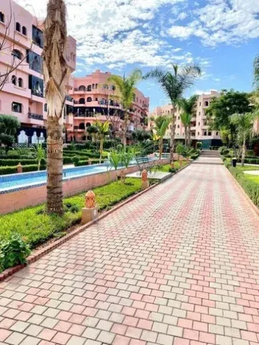 JOLI APPARTEMENT MEUBLÉE AVEC PISCINE À LOUER-MARRAKECH