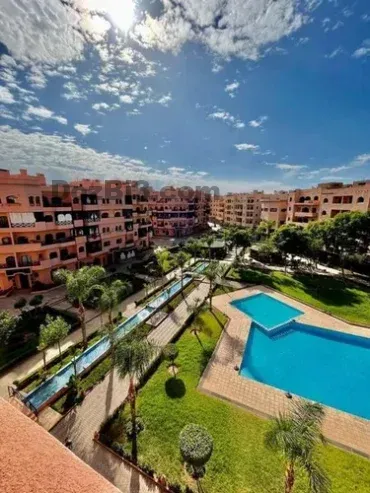 JOLI APPARTEMENT MEUBLÉE AVEC PISCINE À LOUER-MARRAKECH