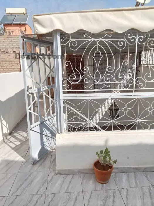 دار للكراء اليومي حدا جامع لفنى