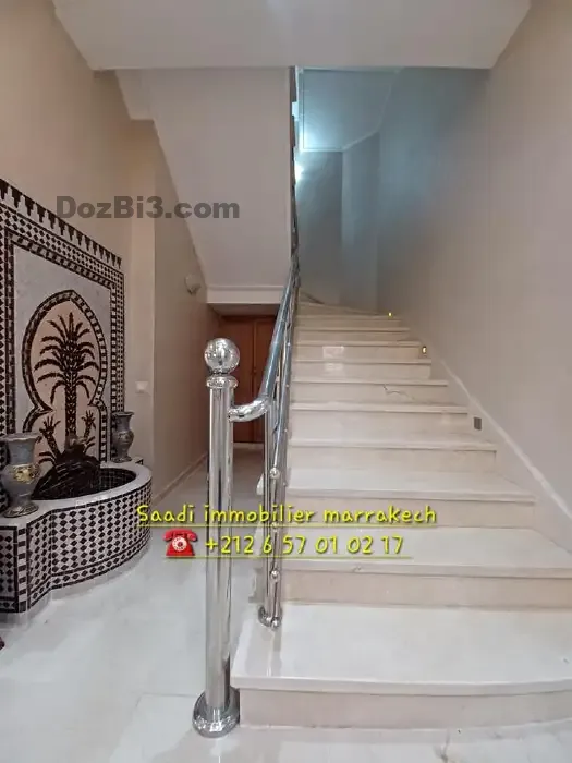 VILLA MODERNE AVEC PISCINE À VENDRE