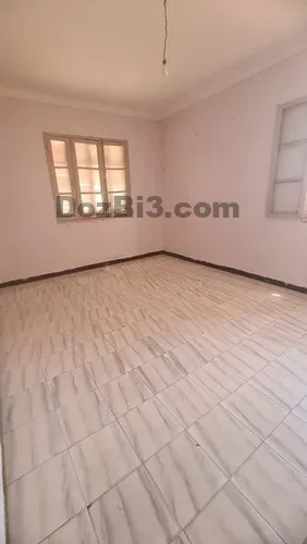 غرفة كبيرة للطلبة