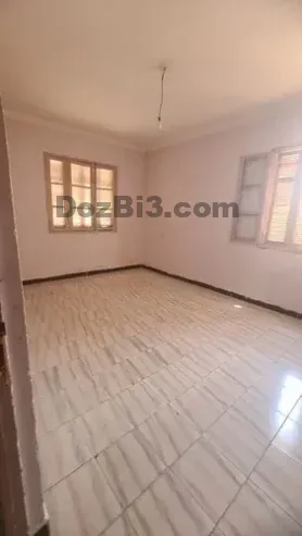 غرفة كبيرة للطلبة