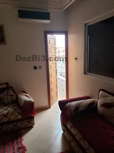 شقة عصرية مكيفة للكراء