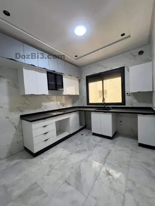 شقق رائعة للبيع طريق عين شقف