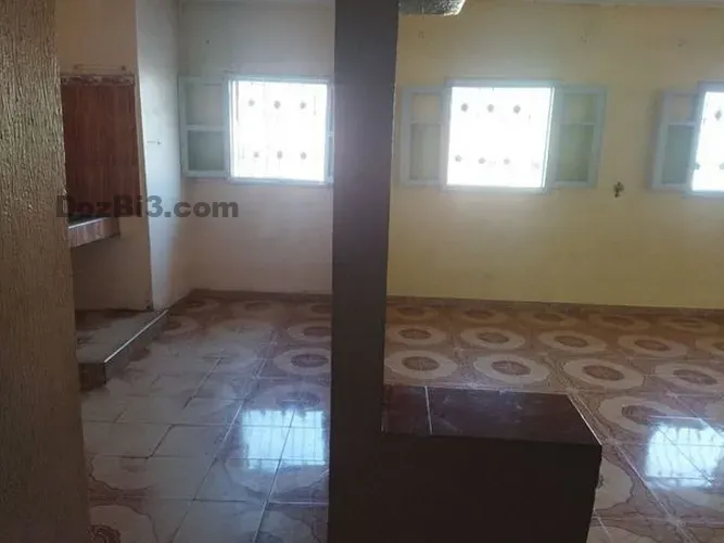 شقة للكراء ساكنية حدا مدرسة الفهرية