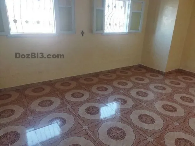 شقة للكراء ساكنية حدا مدرسة الفهرية