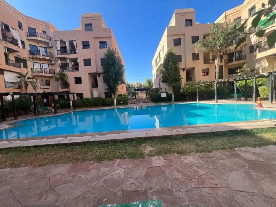Appartement à louer avec piscine