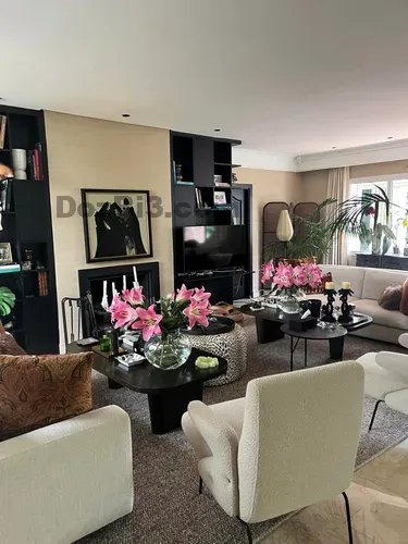 Superbe villa à vendre près du Morocco Mall
